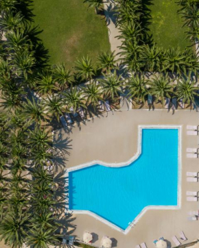 Гостиница Aphrodite Hotel  Митимна